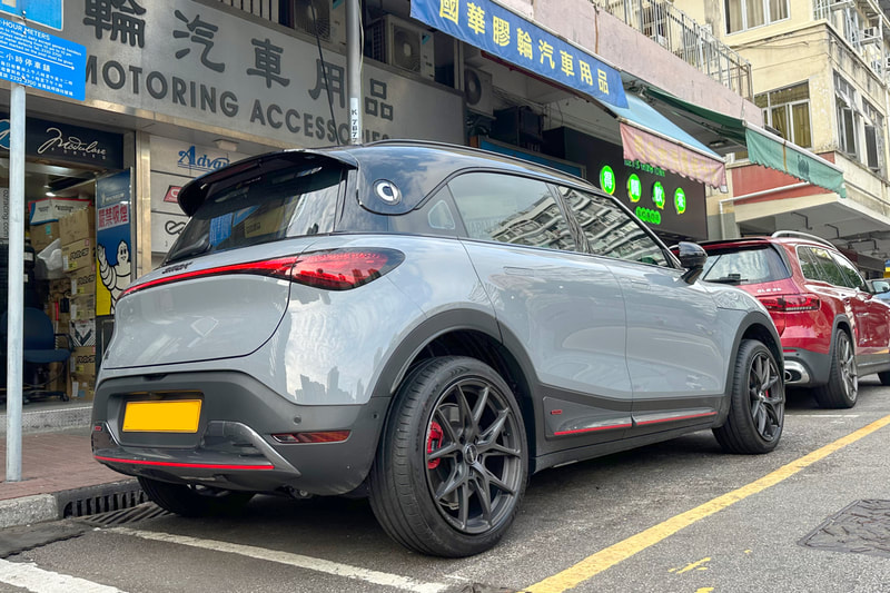 Smart #1 and RAYS VV21S Wheels and tyre shop hk and 電車胎